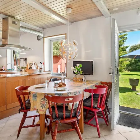 Stunning In With Kitchen Casa vacanze Sejero