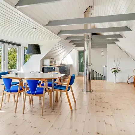 Stunning In With Kitchen Sejero