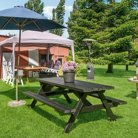 Feriehus Stunning In With Kitchen