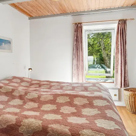 Feriehus Stunning In With Kitchen Sejero