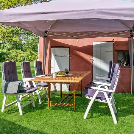 Stunning In With Kitchen *